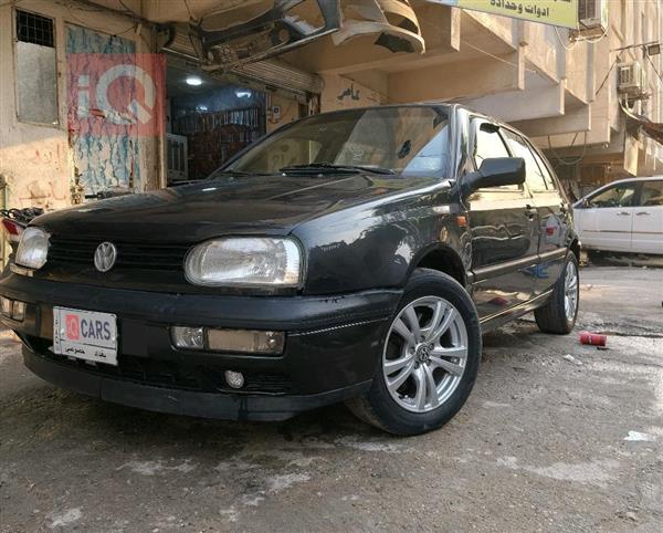 فولكسفاغن جولف 1994 للبيع في العراق -  بغداد